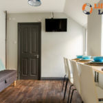 189CR breakfast area a
